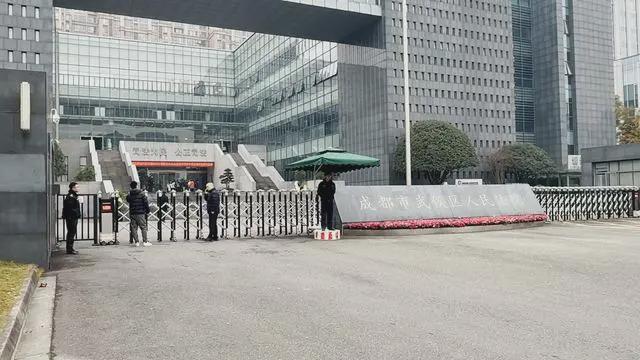 2年家暴16次案当事人：只接受死刑